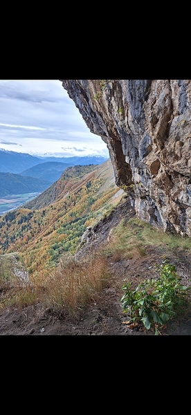 Screenshot_20251206_214927_Photos