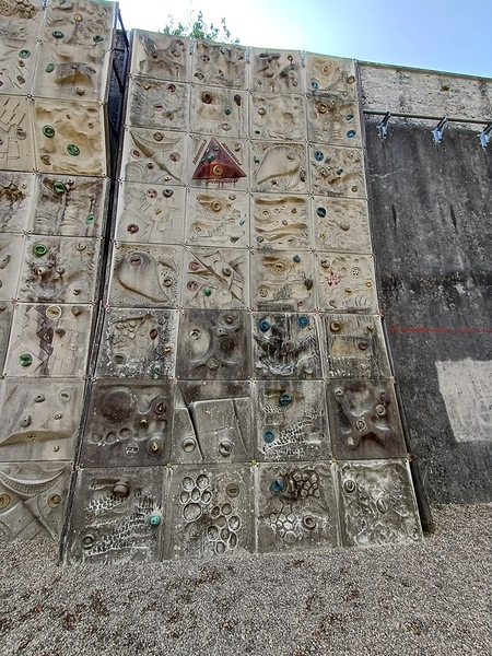 Mur (4)