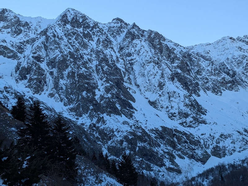 PXL_20250318_063048136