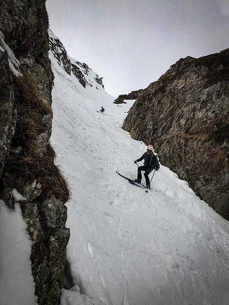 005-2026-03-04 - clous dans la poudre   couloir E barassé-IMG_6522
