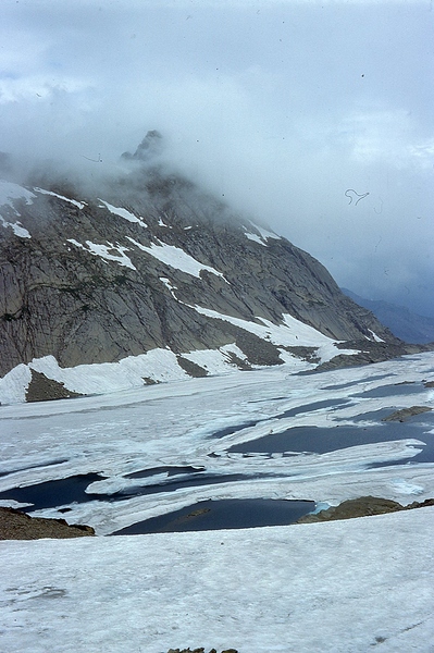 1977 08 Face Nord Mont Perdu 021