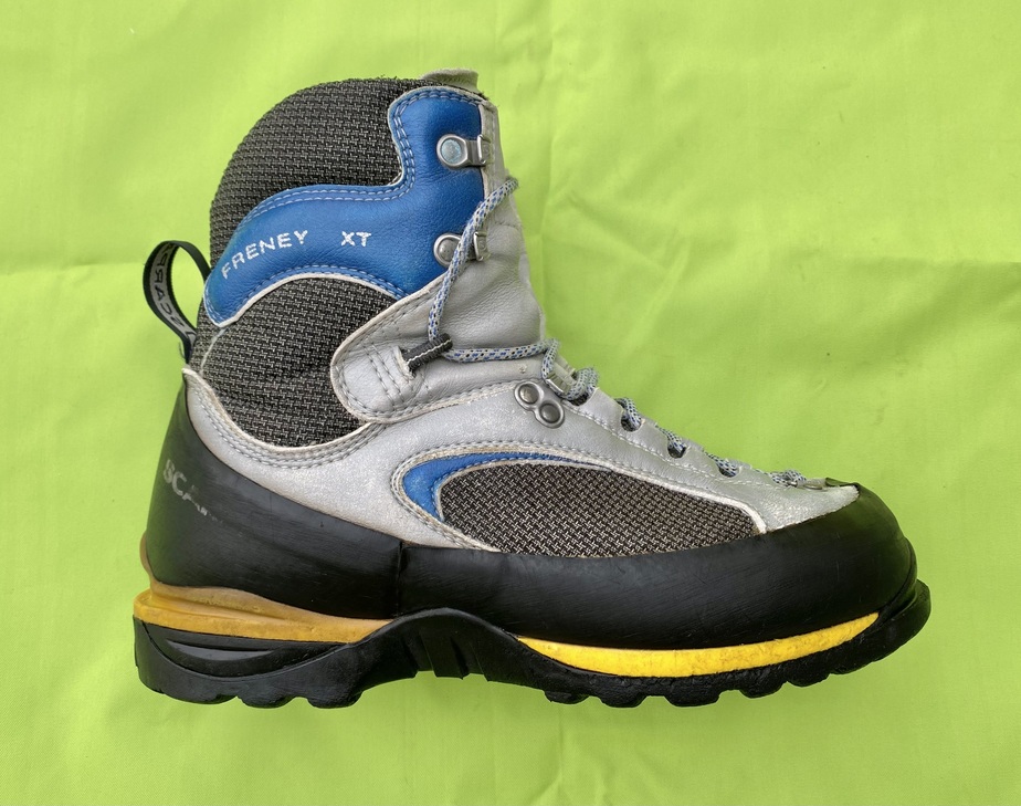 Vends Chaussures d alpinisme Scarpa Freney XT Forum Camptocamp