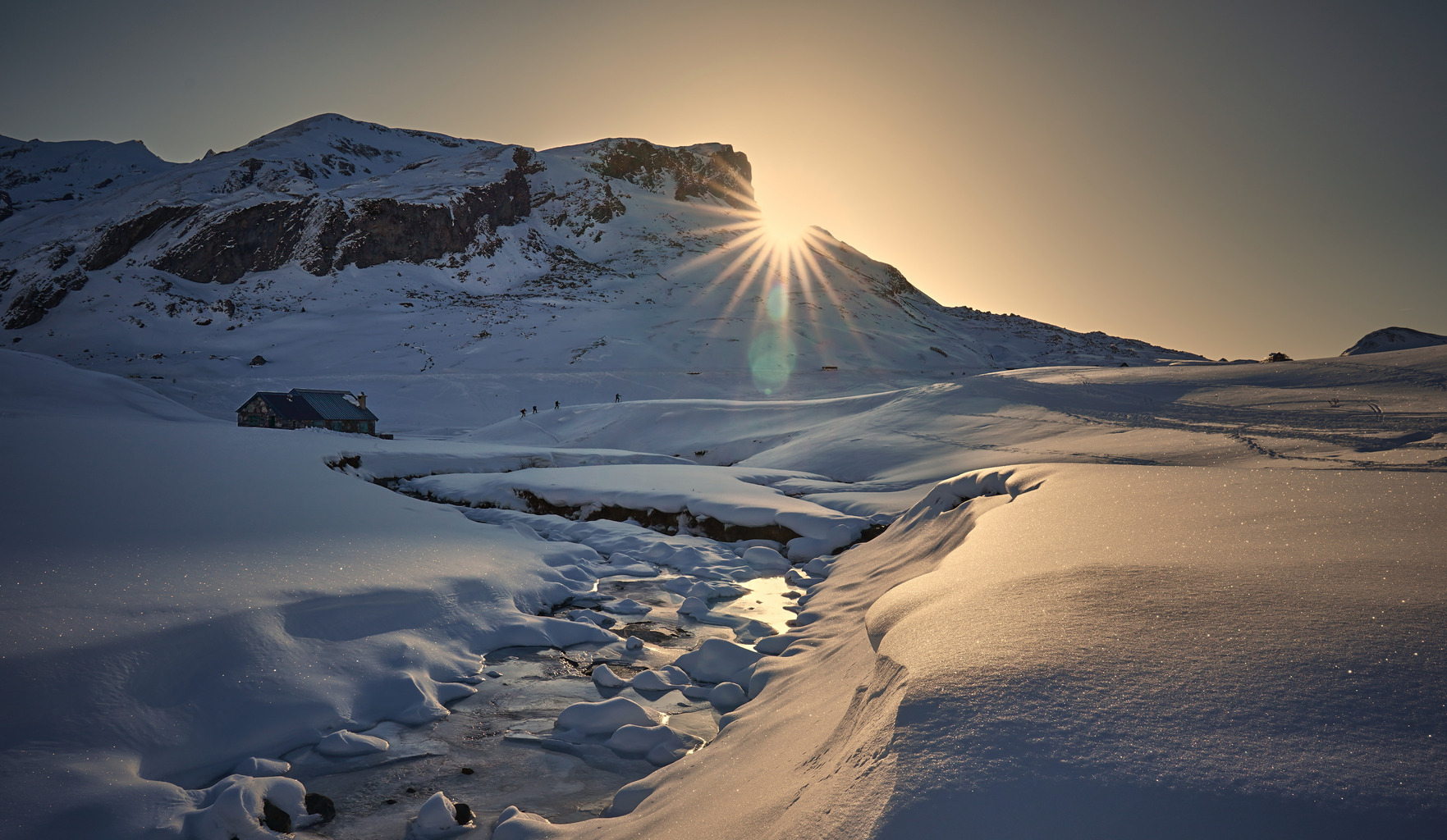 1759043788_1646172713